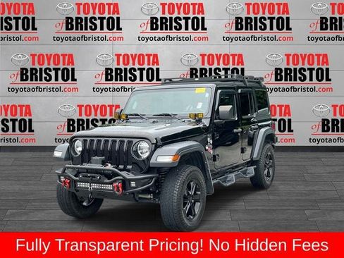 Used 2023 Jeep Wrangler Unlimited Sport AWD/4WD image 8