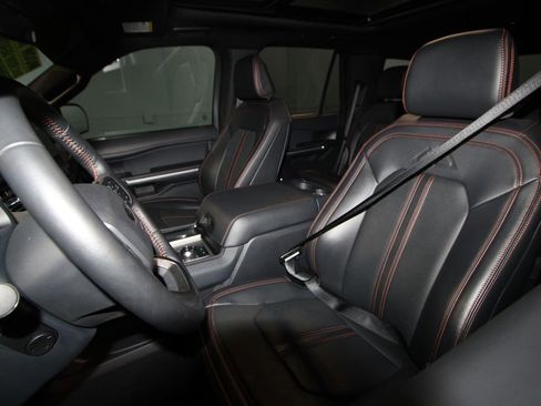 Used 2024 Ford Expedition Timberline image 4