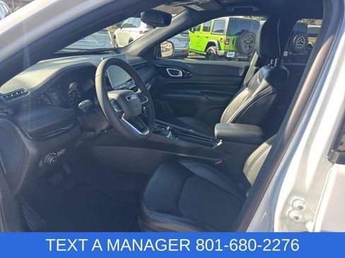 New 2026 Jeep Compass Latitude AWD/4WD image 15