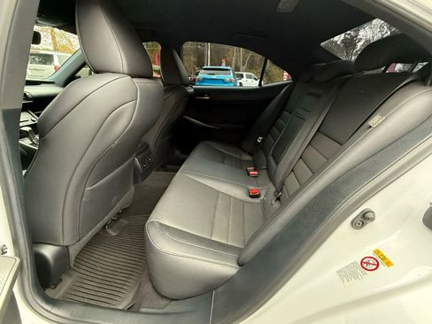 Used 2018 Lexus IS 350 F Sport w/ F Sport Package image 10