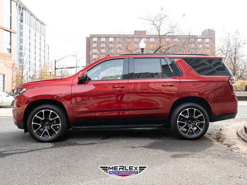 Used 2022 Chevrolet Tahoe RST w/ Luxury Package image 4