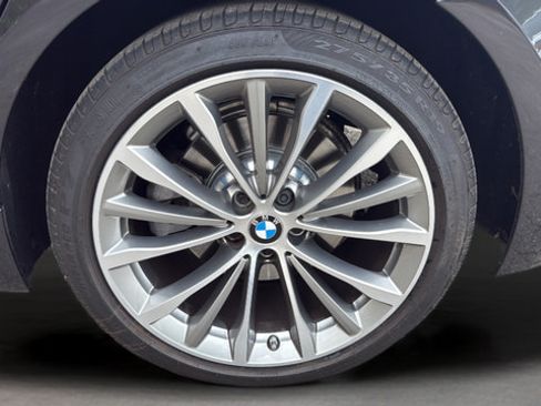 Used 2022 BMW 530i w/ Premium Package RWD image 31