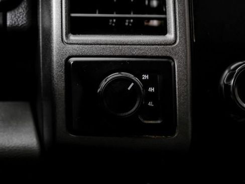 Used 2022 Ford F250 XL w/ Power Equipment Group AWD/4WD image 30