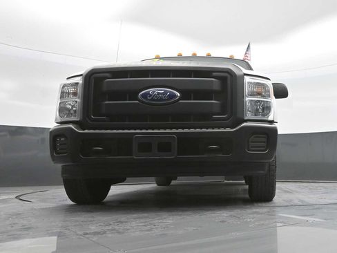 Used 2016 Ford F250 XL RWD image 41