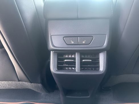 New 2026 GMC Terrain AT4 w/ Convenience Package III image 21