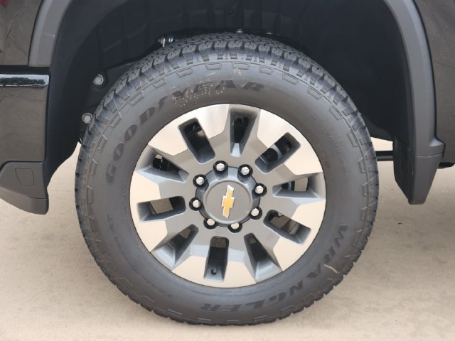 New 2026 Chevrolet Silverado 2500 Custom w/ Custom Value Package AWD/4WD image 18