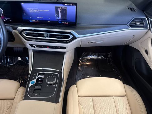 Certified 2023 BMW i4 eDrive35 w/ Premium Package RWD image 28