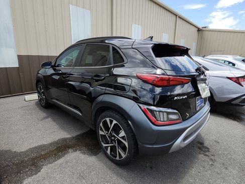Certified 2023 Hyundai Kona Limited w/ Cargo Package FWD image 9