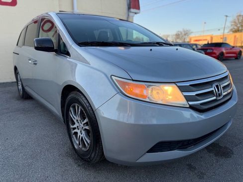 Used 2011 Honda Odyssey EX-L image 3