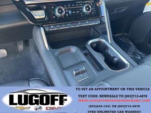 New 2026 GMC Sierra 3500 Denali w/ Denali Reserve Package AWD/4WD image 16