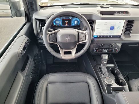 New 2025 Ford Bronco Big Bend image 32