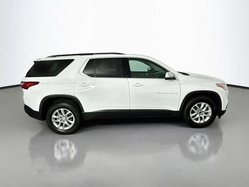 Used 2021 Chevrolet Traverse LT w/ LPO, Cargo Package FWD image 8