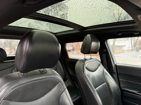 Used 2015 Kia Soul ! w/ Sun & Sound Package image 52