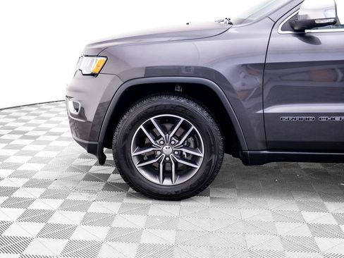 Used 2017 Jeep Grand Cherokee Limited AWD/4WD image 36