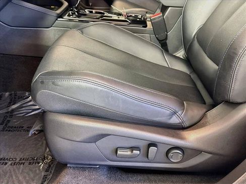 Used 2026 Subaru Forester Limited AWD/4WD image 18
