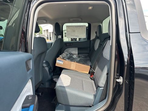 New 2025 Ford Maverick XLT w/ XLT Luxury Package image 23