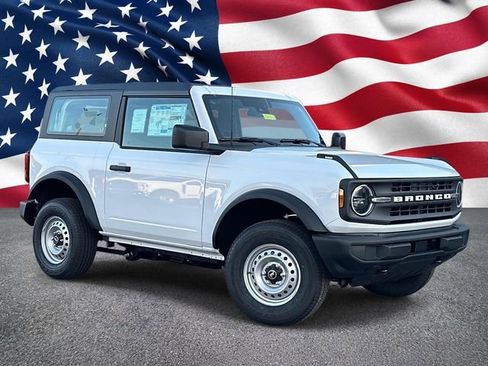 New 2025 Ford Bronco 2-Door image 1
