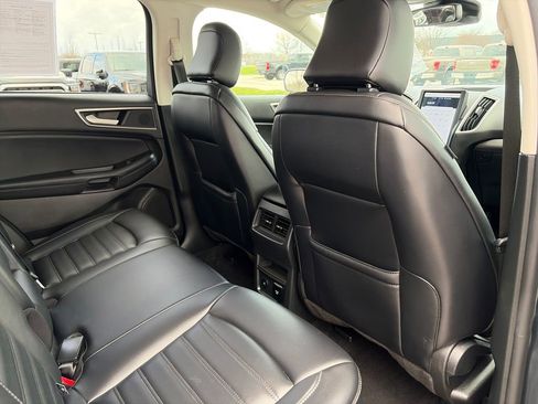 Used 2023 Ford Edge SEL w/ Convenience Package image 29