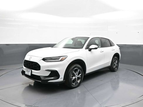 Used 2023 Honda HR-V EX-L image 9