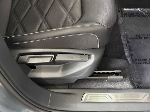 New 2026 Volkswagen Atlas SE FWD image 28