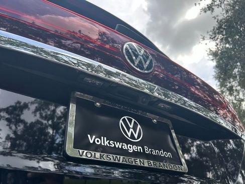 New 2026 Volkswagen Atlas SE FWD image 43