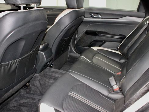 Used 2025 Kia K5 GT-Line w/ GT-Line Premium Package AWD/4WD image 21