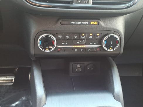 Used 2024 Ford Escape ST-Line AWD/4WD image 16