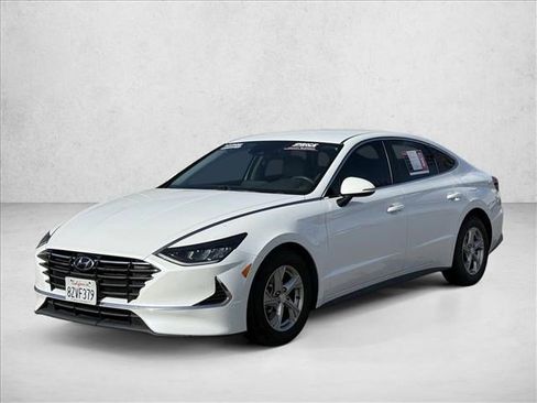 Certified 2022 Hyundai Sonata SE image 1