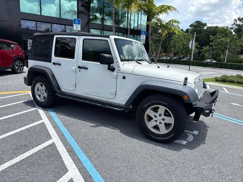 Used 2008 Jeep Wrangler Unlimited X RWD image 4