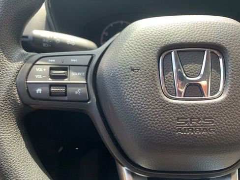 Certified 2025 Honda CR-V LX image 5