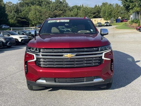Used 2021 Chevrolet Tahoe Premier w/ Premium Package AWD/4WD image 2