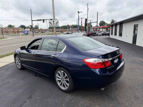 Used 2014 Honda Accord Sport image 3