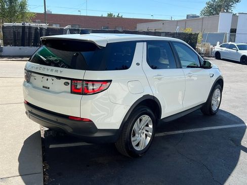 Used 2020 Land Rover Discovery Sport image 7