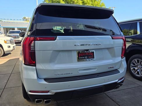 New 2026 GMC Yukon Denali AWD/4WD image 4