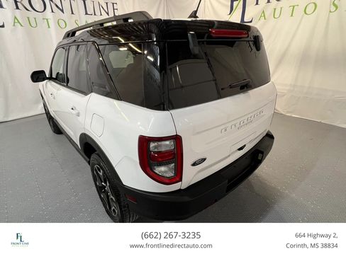 Used 2022 Ford Bronco Sport Outer Banks w/ Tech Package AWD/4WD image 5