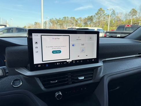 New 2026 Ford Explorer Platinum image 16