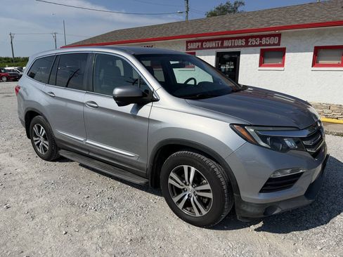 Used 2016 Honda Pilot EX image 1