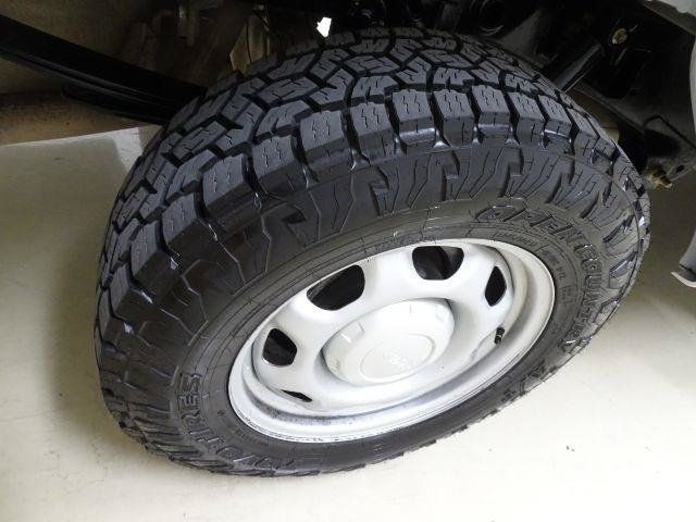 Used 2017 Ford F150 XL w/ XL Power Equipment Group AWD/4WD image 8