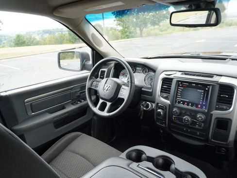 Used 2019 RAM 1500 Warlock w/ Electronics Group AWD/4WD image 23