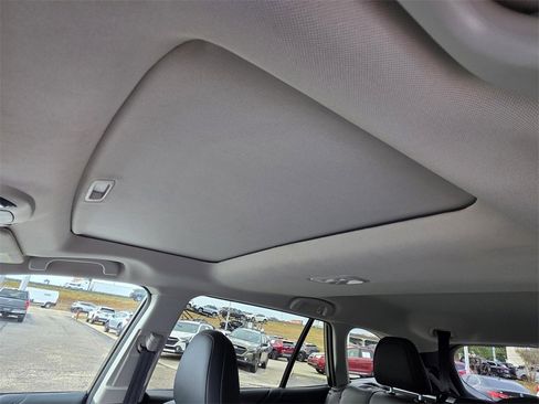 Used 2024 Subaru Outback Touring XT image 9