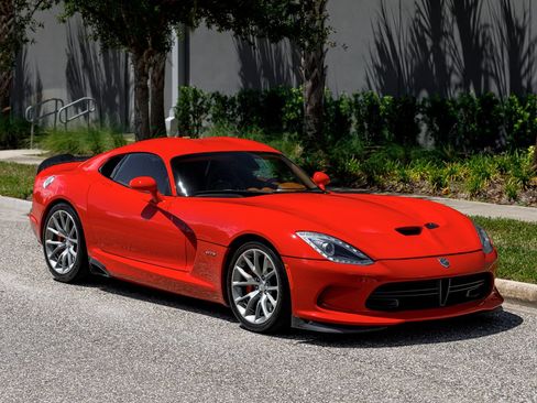 Used 2014 SRT Viper GTS w/ GTS Laguna Interior Package RWD image 5