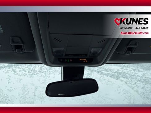 Used 2024 GMC Terrain SLE image 27