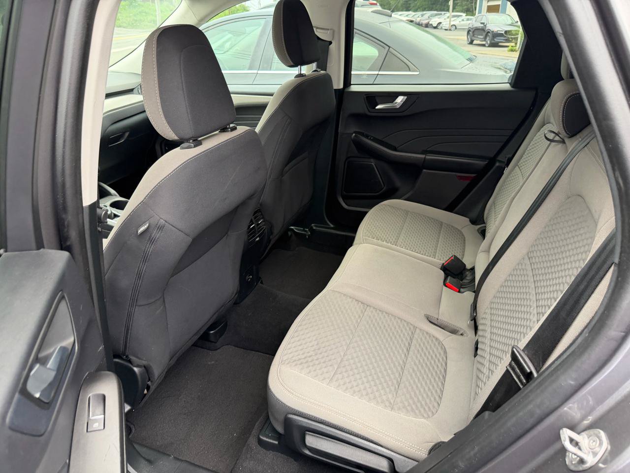Used 2021 Ford Escape SE w/ Convenience Package AWD/4WD image 10