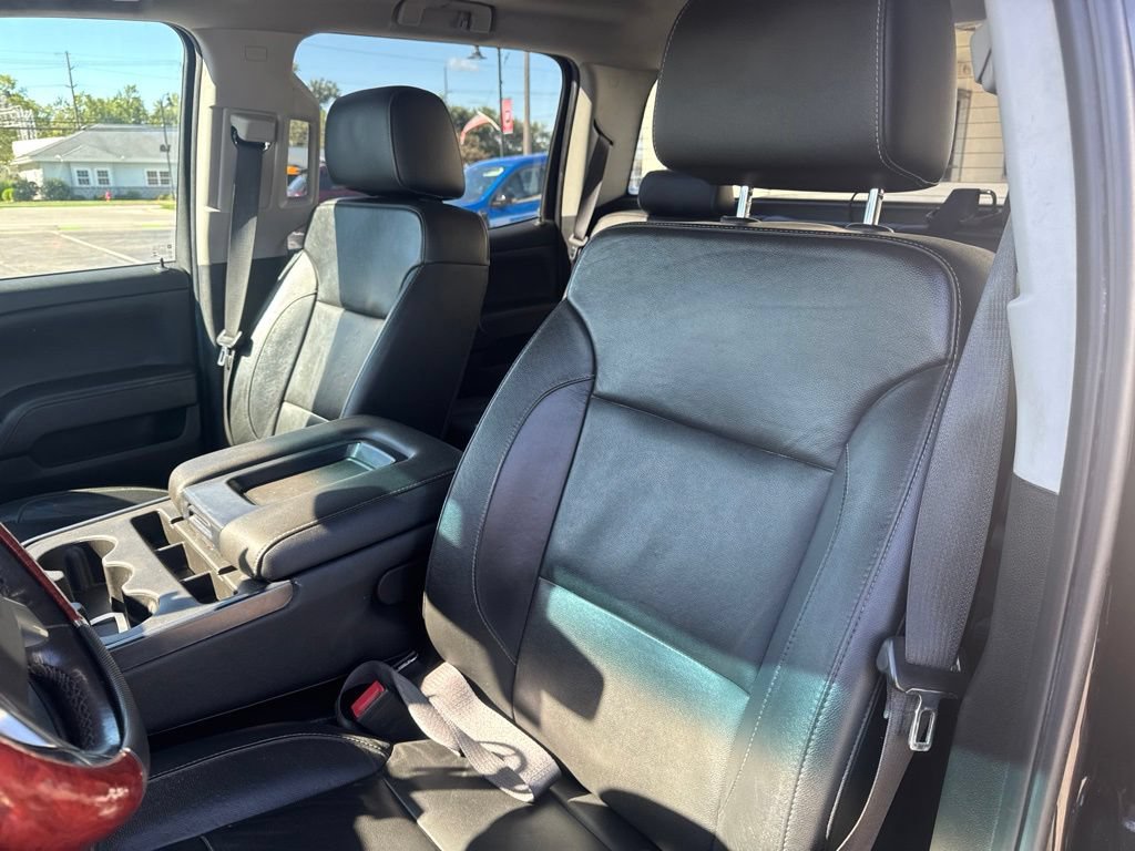Used 2018 Chevrolet Silverado 2500 LTZ w/ Snow Plow Prep Package AWD/4WD image 13