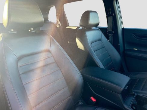 Used 2025 Honda CR-V Sport-L image 28