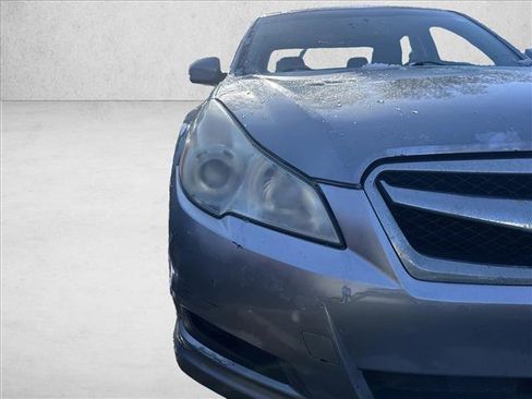 Used 2011 Subaru Legacy 2.5i Limited AWD/4WD image 4