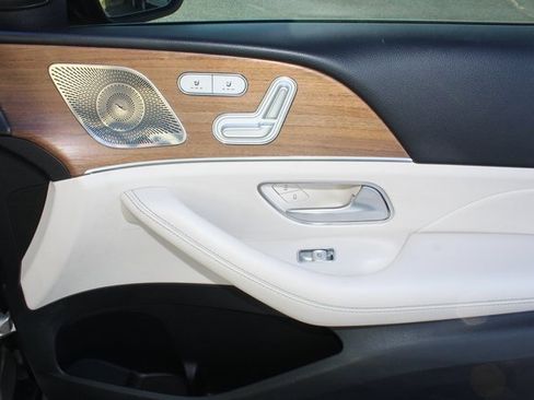 Used 2022 Mercedes-Benz GLE 350 4MATIC image 17