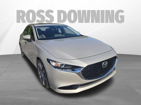 Used 2024 MAZDA MAZDA3 s FWD image 3