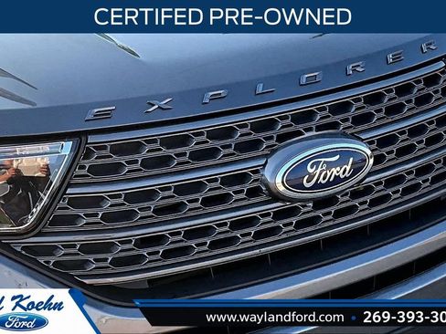 Certified 2023 Ford Explorer XLT w/ Equipment Group 202A AWD/4WD image 28