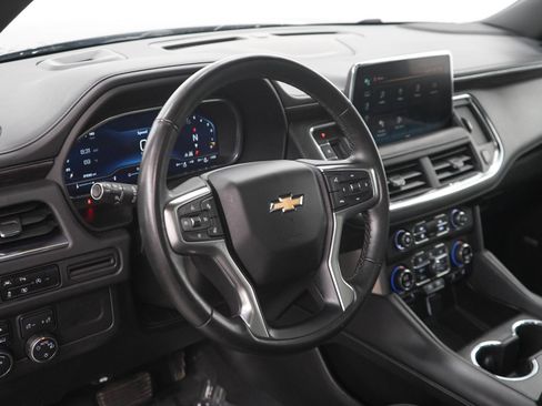 Used 2023 Chevrolet Suburban LT w/ Luxury Package AWD/4WD image 22